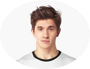 Ari N.